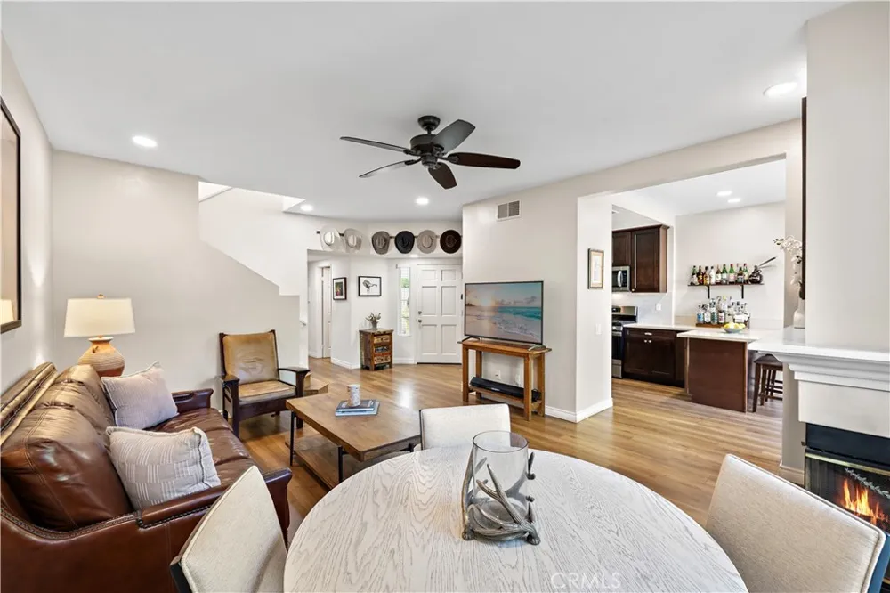 154 Chandon Laguna Niguel, CA 92677