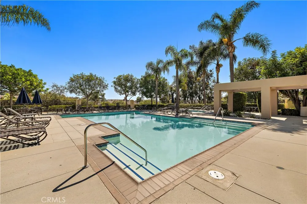 154 Chandon Laguna Niguel, CA 92677