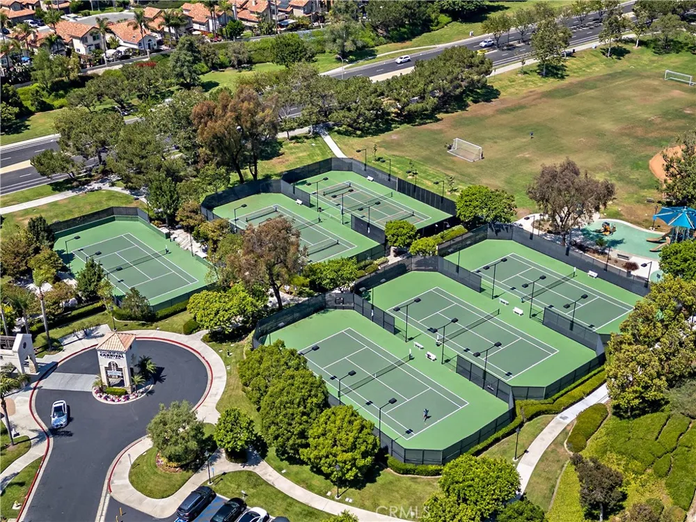 154 Chandon Laguna Niguel, CA 92677