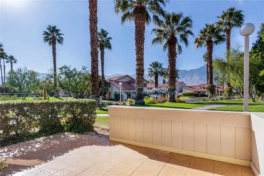 6134 Arroyo #1 Palm Springs, CA 92264
