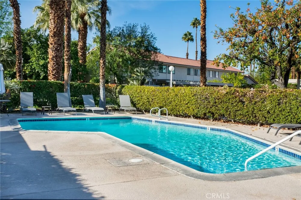 6134 Arroyo #1 Palm Springs, CA 92264