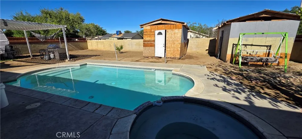 37351 52nd E Palmdale, CA 93552