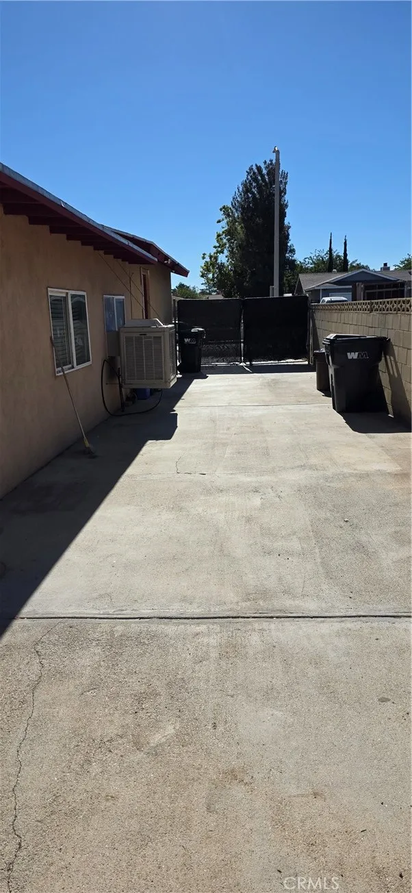 37351 52nd E Palmdale, CA 93552