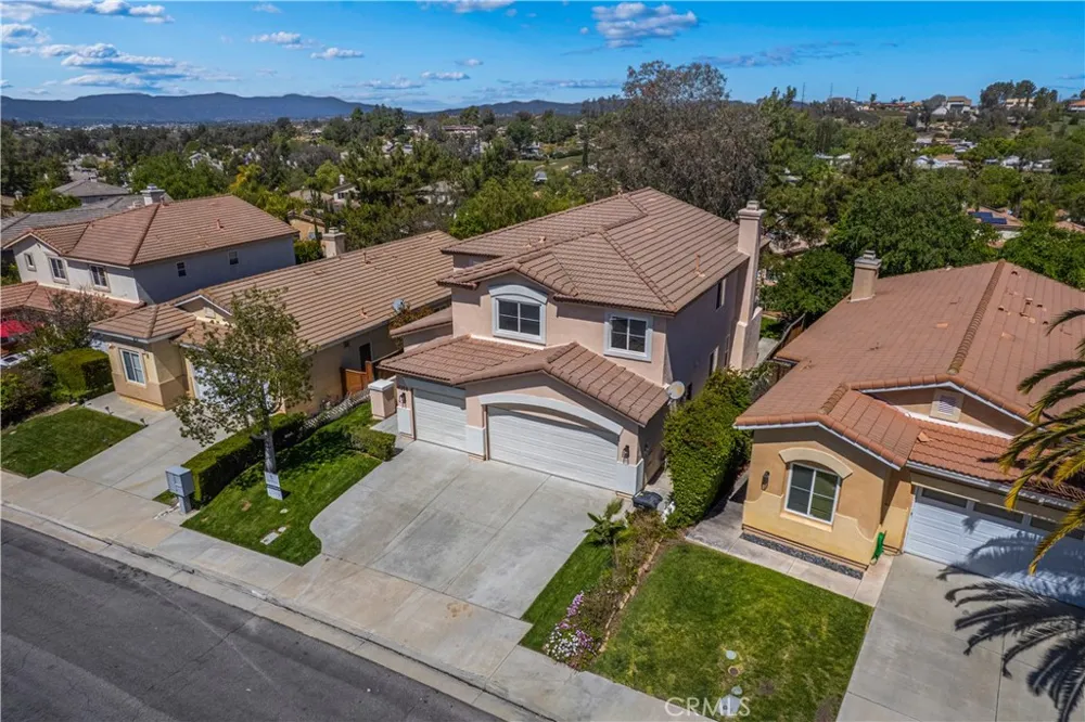 41258 Pine Tree Temecula, CA 92591