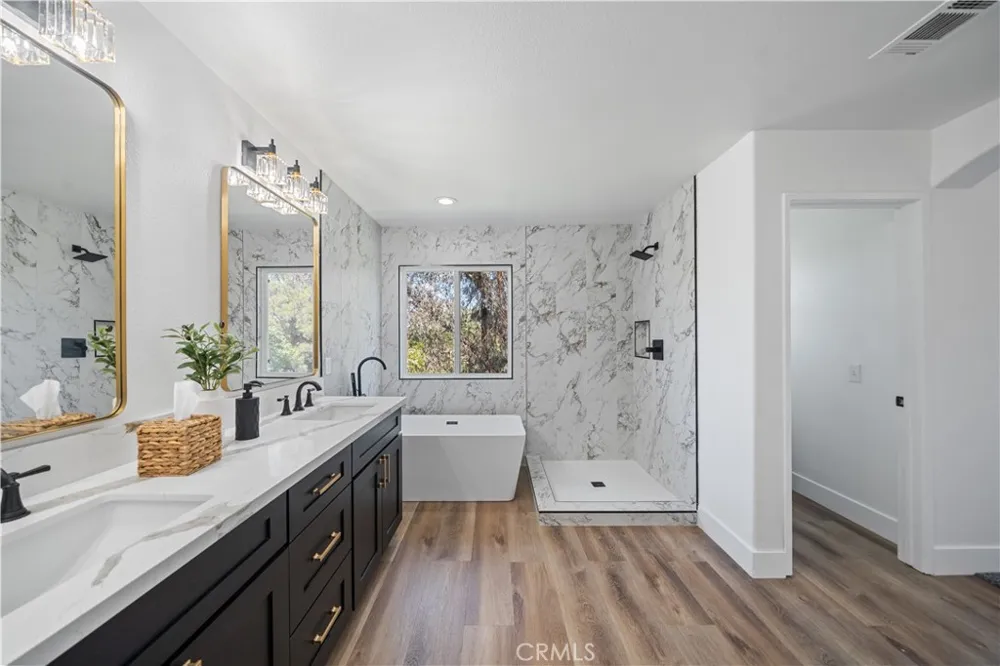 41258 Pine Tree Temecula, CA 92591