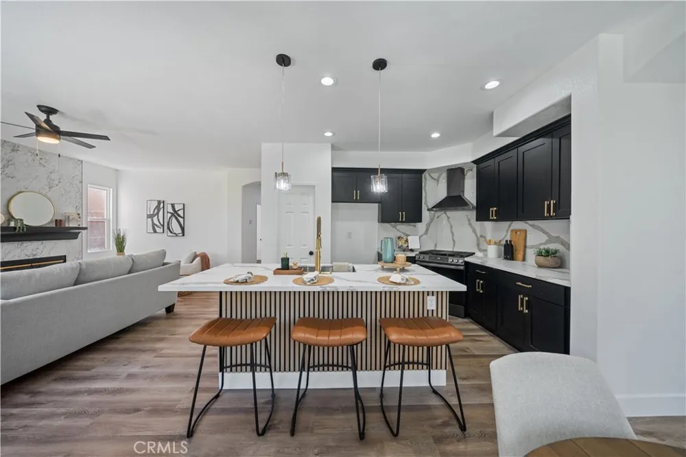 41258 Pine Tree Temecula, CA 92591