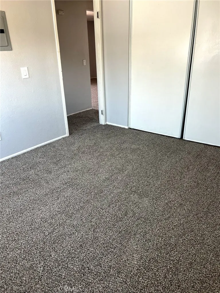 250 N elk Hemet, CA 92654