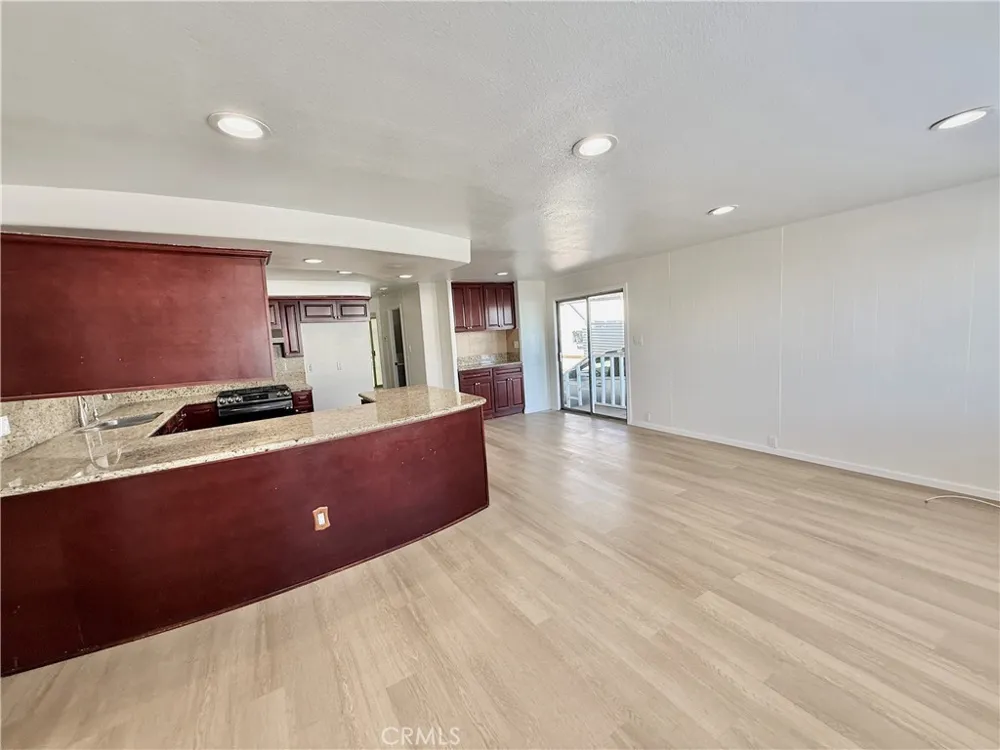 14081 Magnolia #140 Westminster, CA 92683