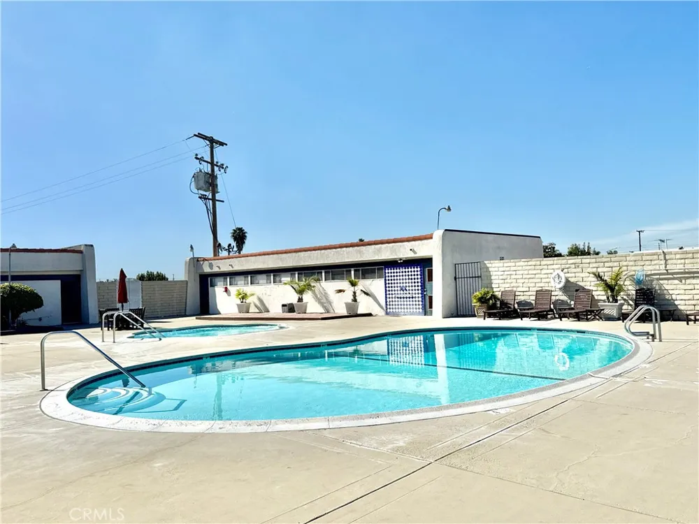 14081 Magnolia #140 Westminster, CA 92683