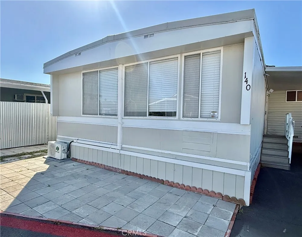 14081 Magnolia #140 Westminster, CA 92683