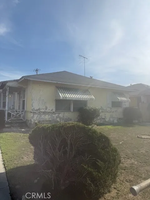 13502 S San Pedro