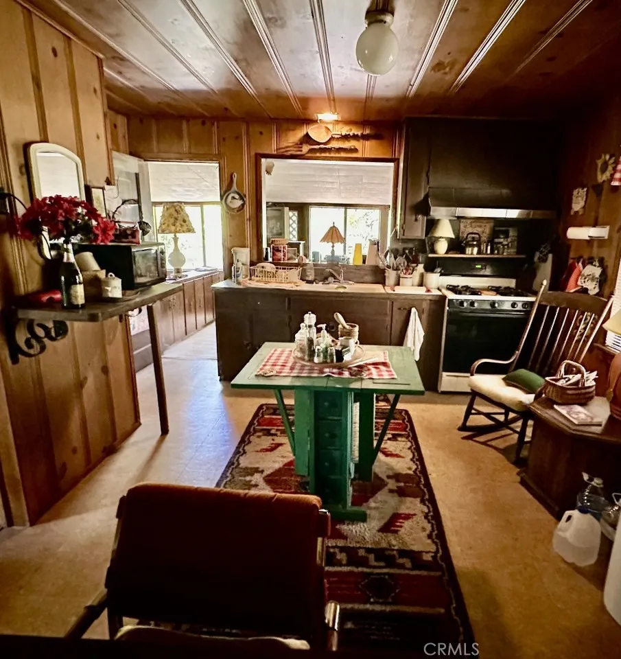 50330 Road 426 Oakhurst, CA 93644