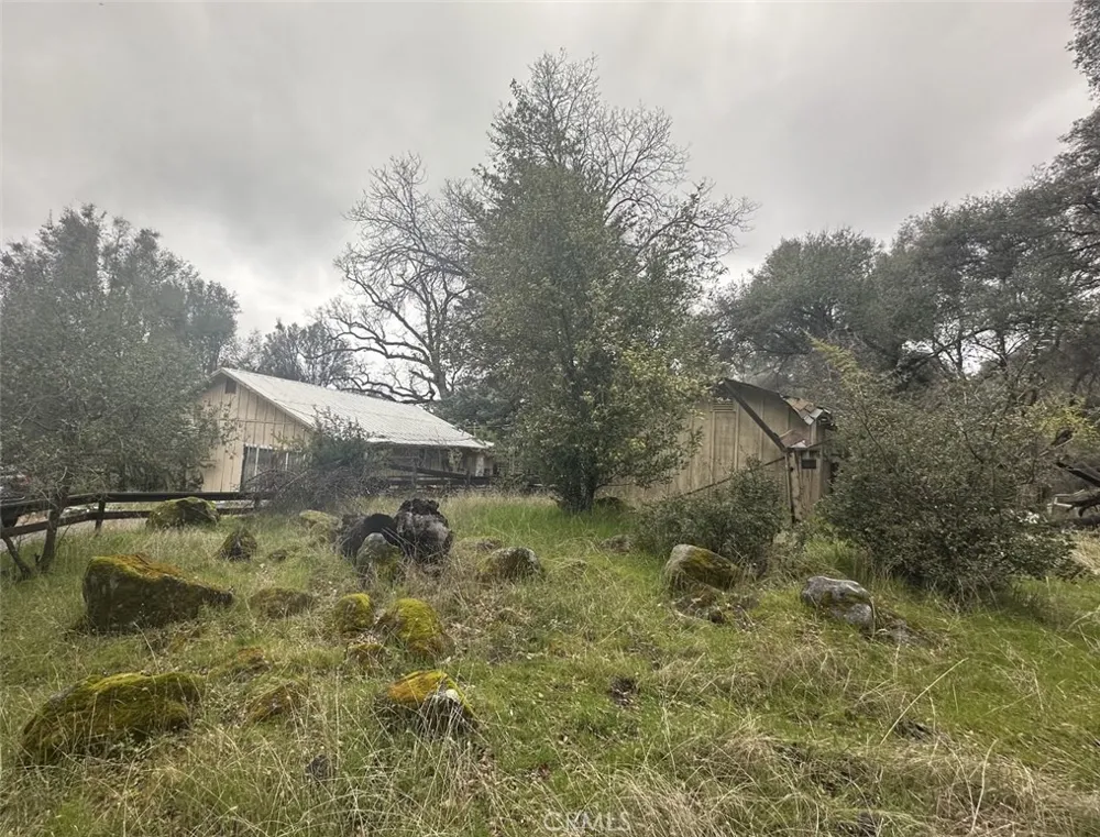 50330 Road 426 Oakhurst, CA 93644