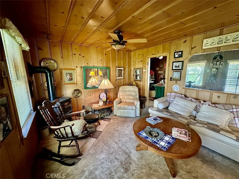 50330 Road 426 Oakhurst, CA 93644