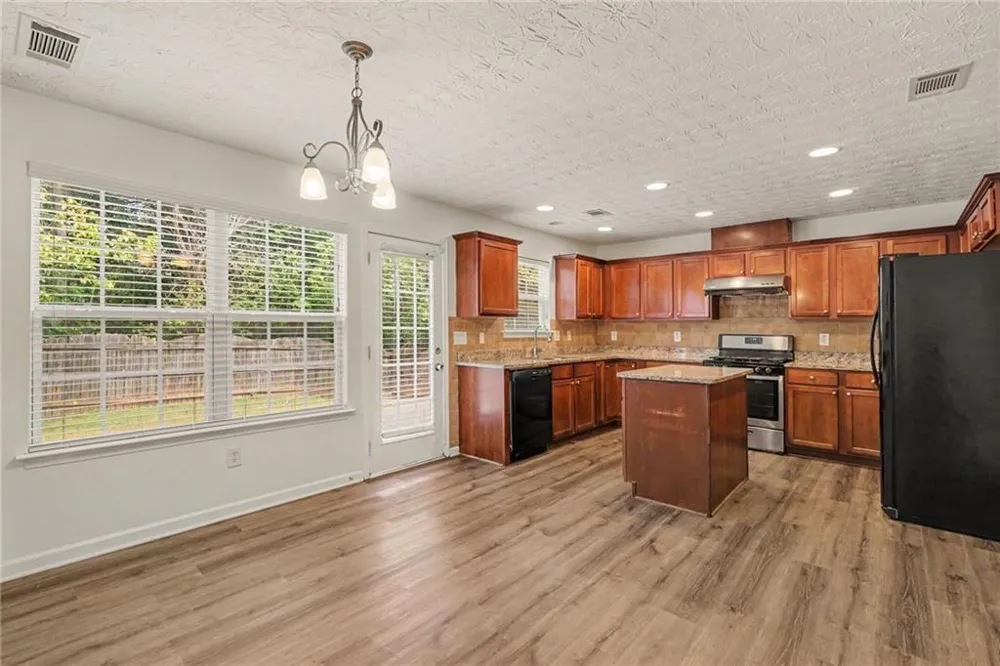 4043 Roxberry Hill Lane Buford, GA 30518