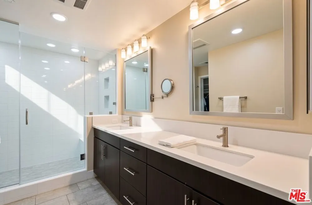 2780 Wright Lane Los Angeles, CA 90068