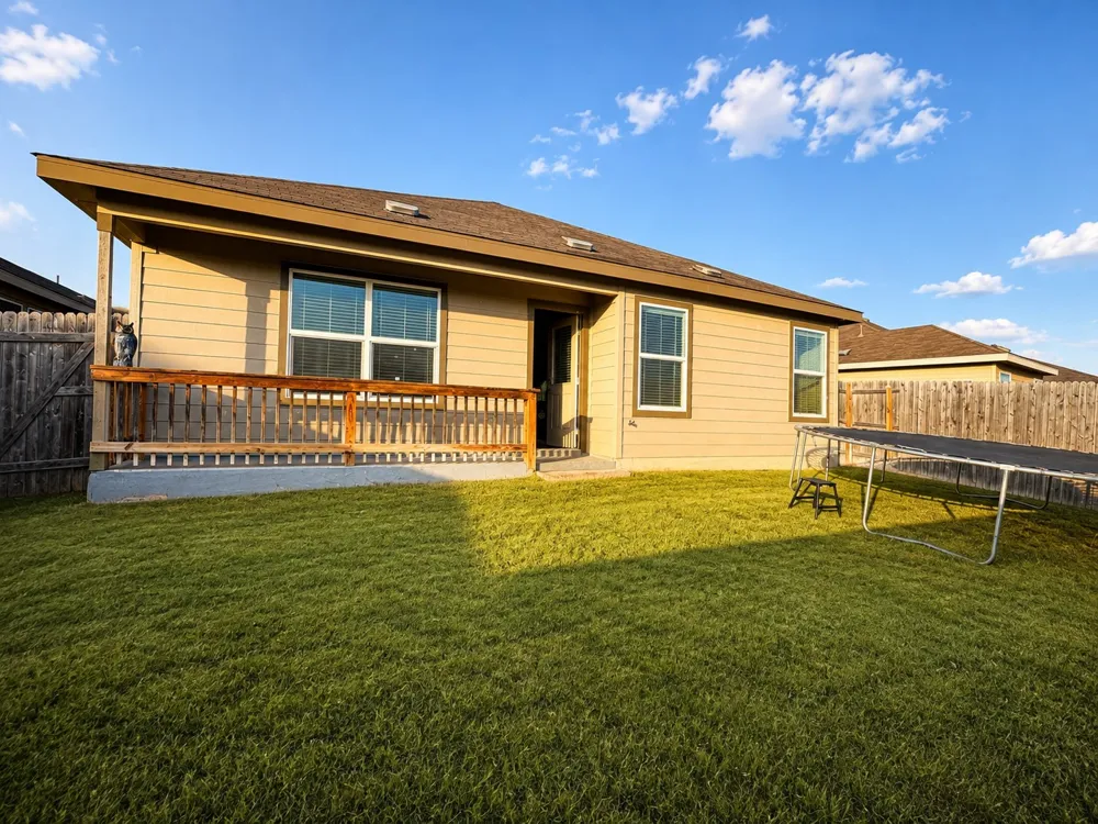 2832 Green Finch New Braunfels, TX 78130