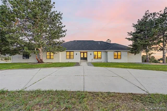 16920 E Easter Avenue Foxfield, CO 80016