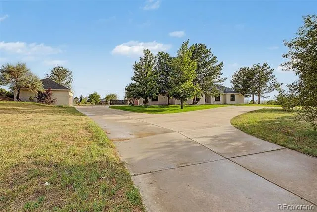 16920 E Easter Avenue Foxfield, CO 80016