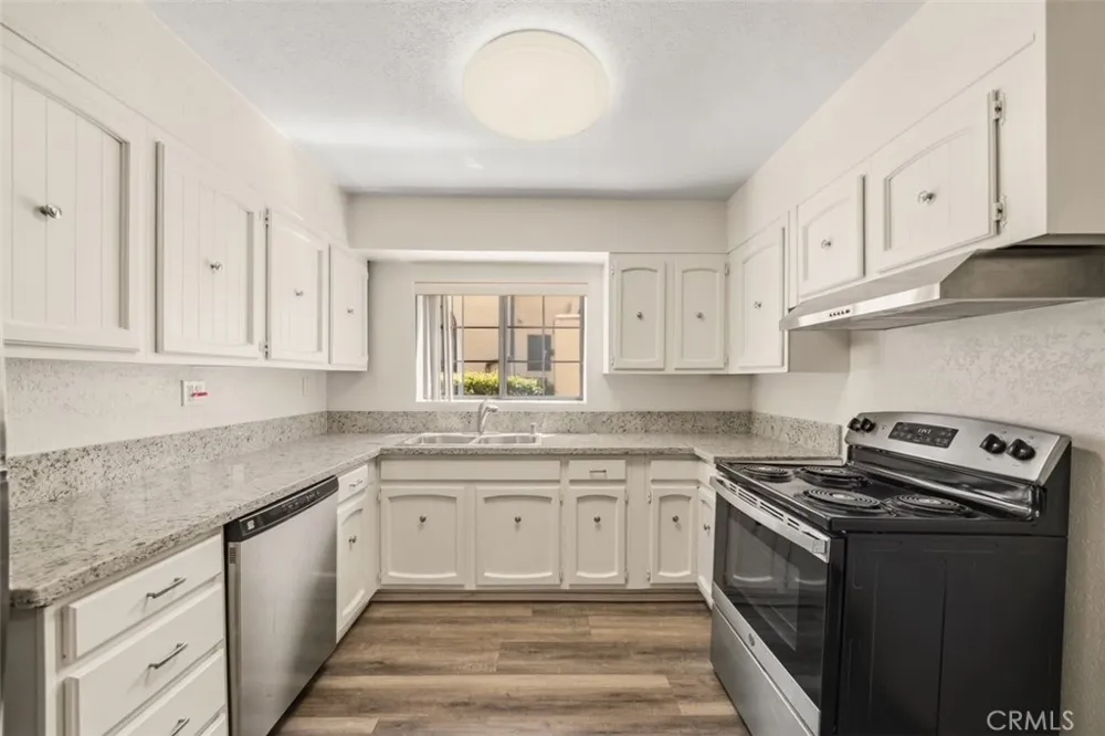3632 E 1st Long Beach, CA 90803