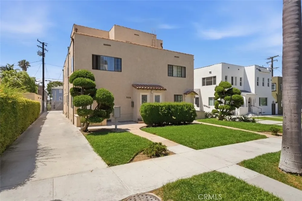 3632 E 1st Long Beach, CA 90803