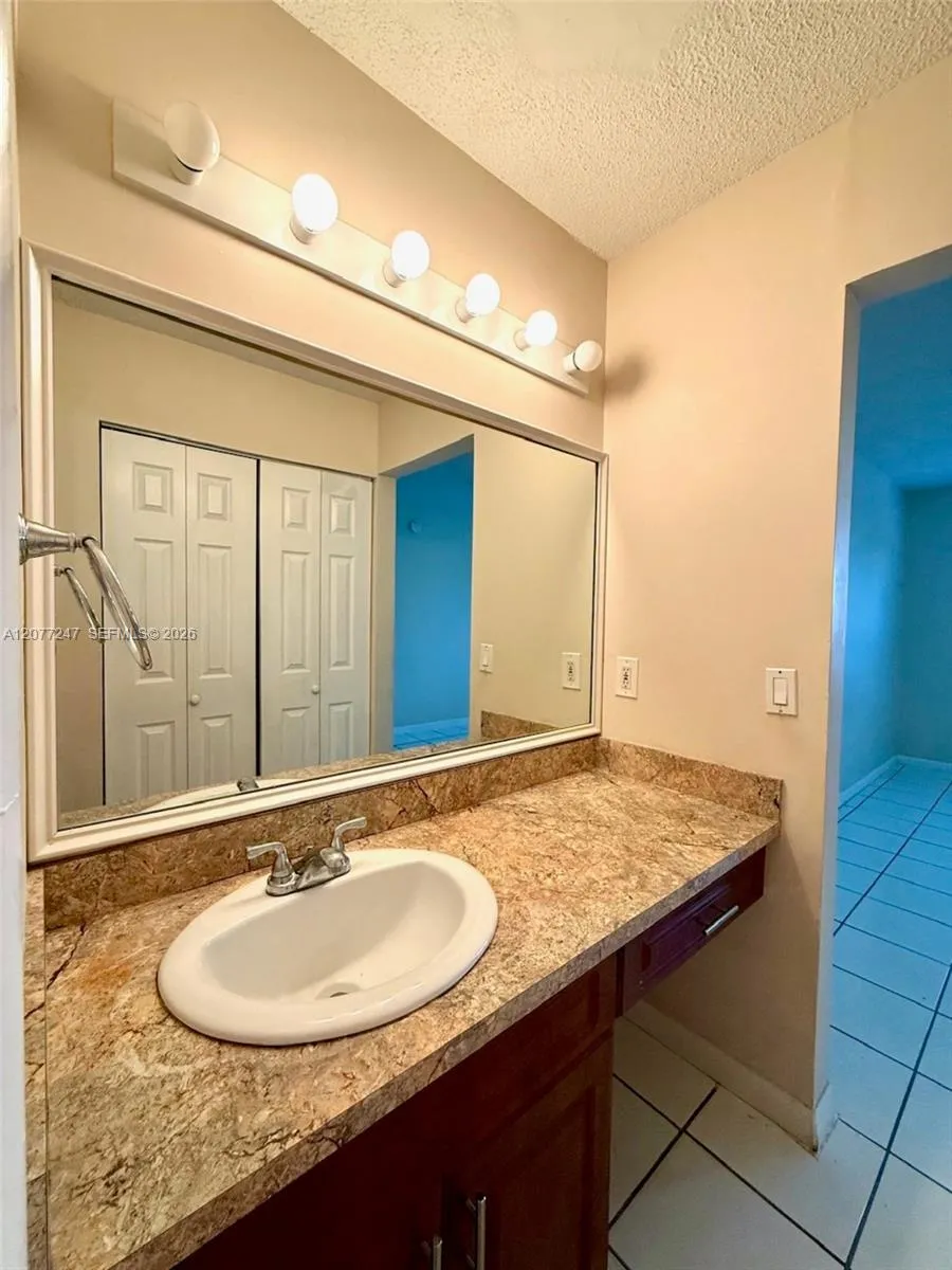 1121 SW 122nd Ave #107-2 Miami, FL 33184