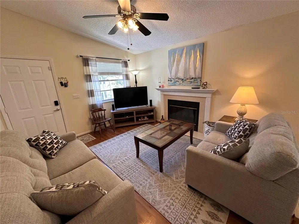 3869 59TH AVENUE W #3869 Bradenton, FL 34210