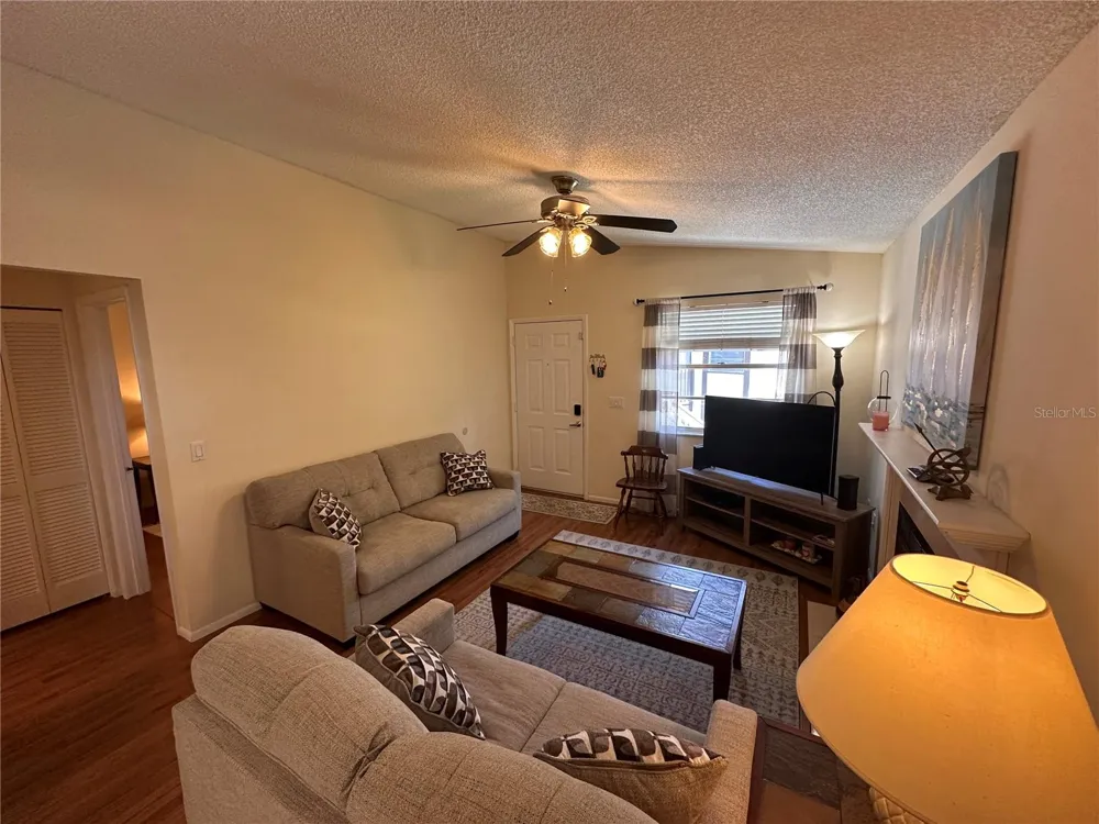 3869 59TH AVENUE W #3869 Bradenton, FL 34210
