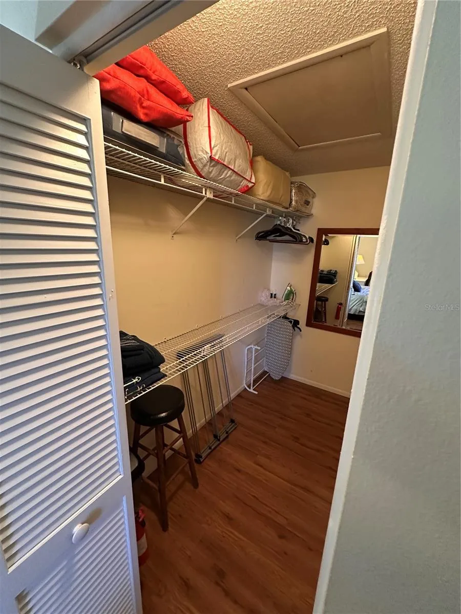 3869 59TH AVENUE W #3869 Bradenton, FL 34210
