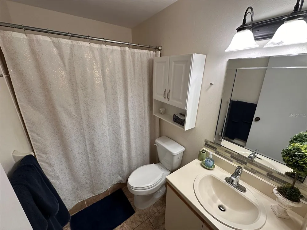 3869 59TH AVENUE W #3869 Bradenton, FL 34210