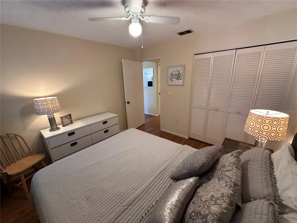 3869 59TH AVENUE W #3869 Bradenton, FL 34210
