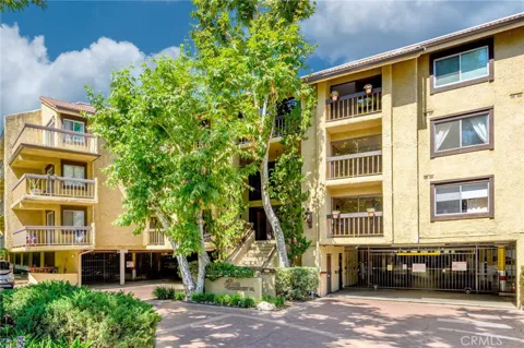 3481 Stancrest Drive #206