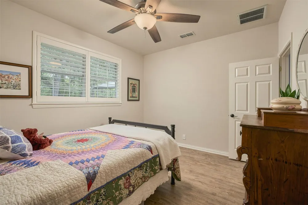 205 Thousand Oaks Cartwright, OK 74731