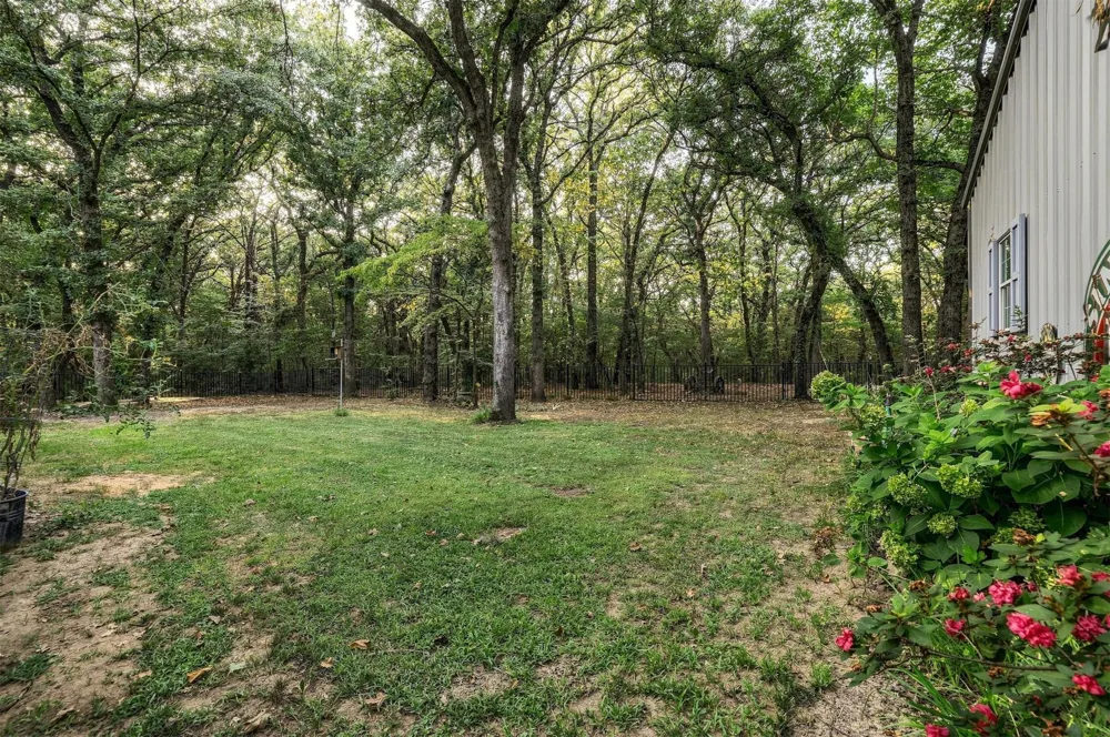 205 Thousand Oaks Cartwright, OK 74731