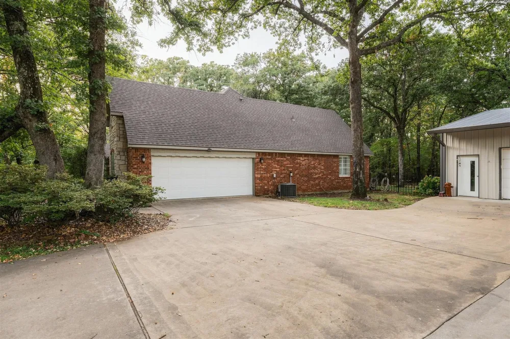205 Thousand Oaks Cartwright, OK 74731