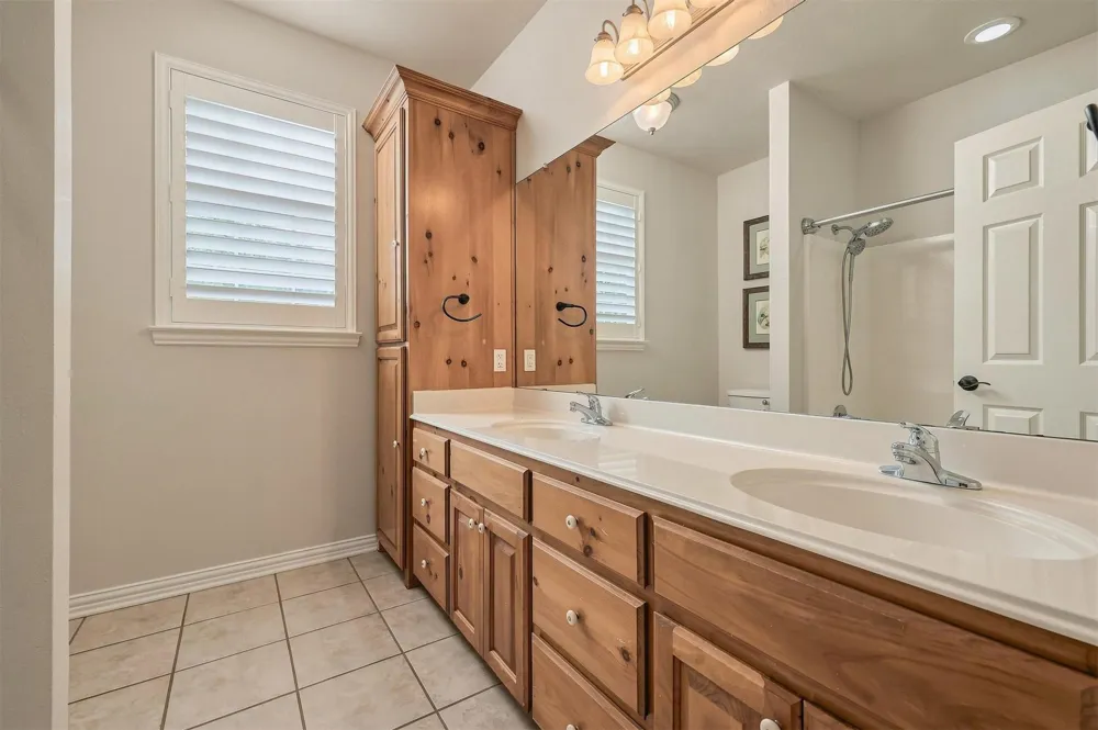 205 Thousand Oaks Cartwright, OK 74731