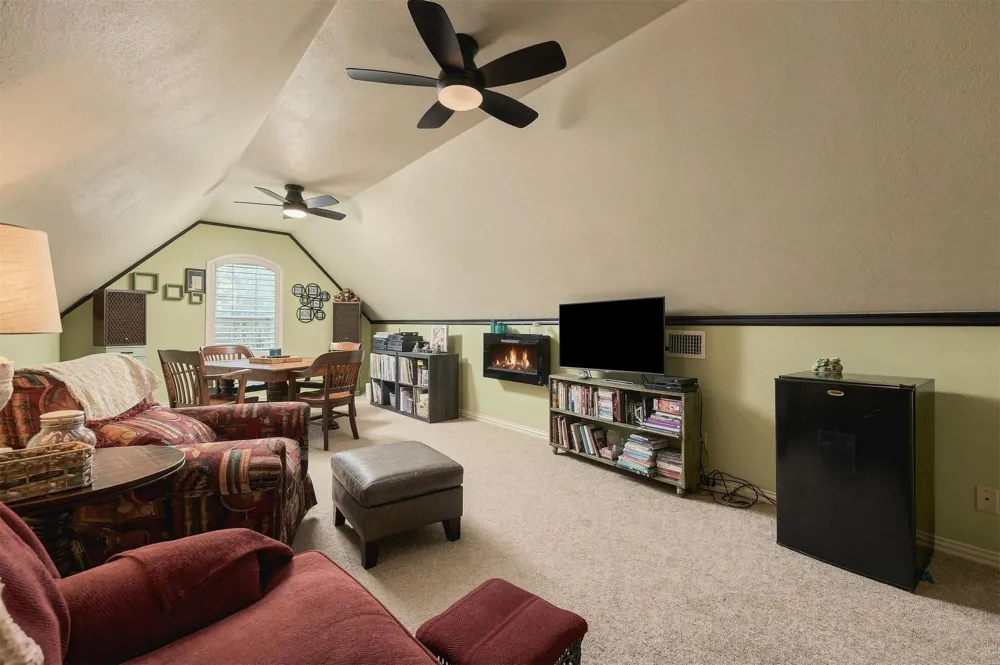 205 Thousand Oaks Cartwright, OK 74731