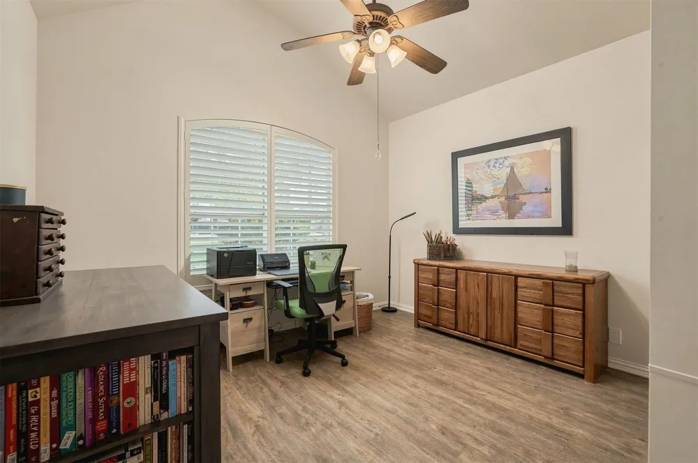 205 Thousand Oaks Cartwright, OK 74731
