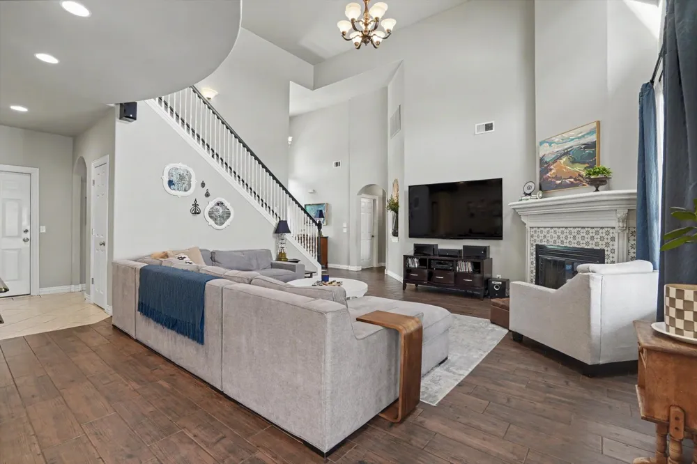 1300 E Canton Street Broken Arrow, OK 74012