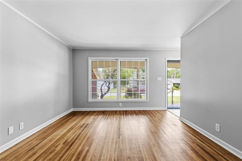 4642 E 57th Street Tulsa, OK 74135