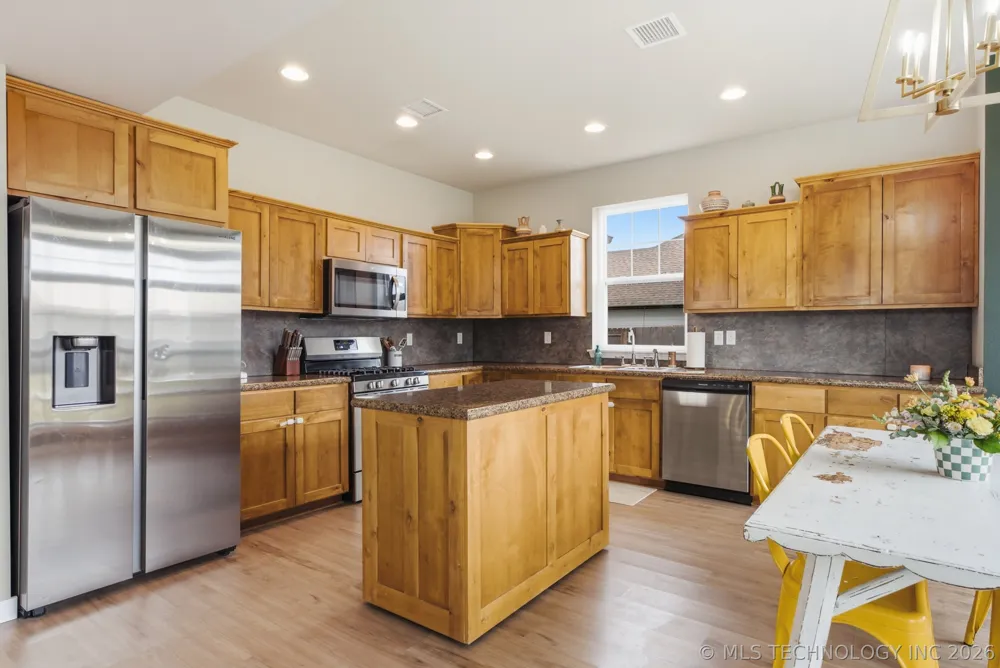 310 Tribute Trail Chouteau, OK 74337