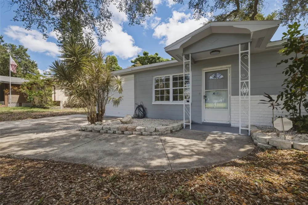 5392 44TH AVENUE St Petersburg, FL 33709