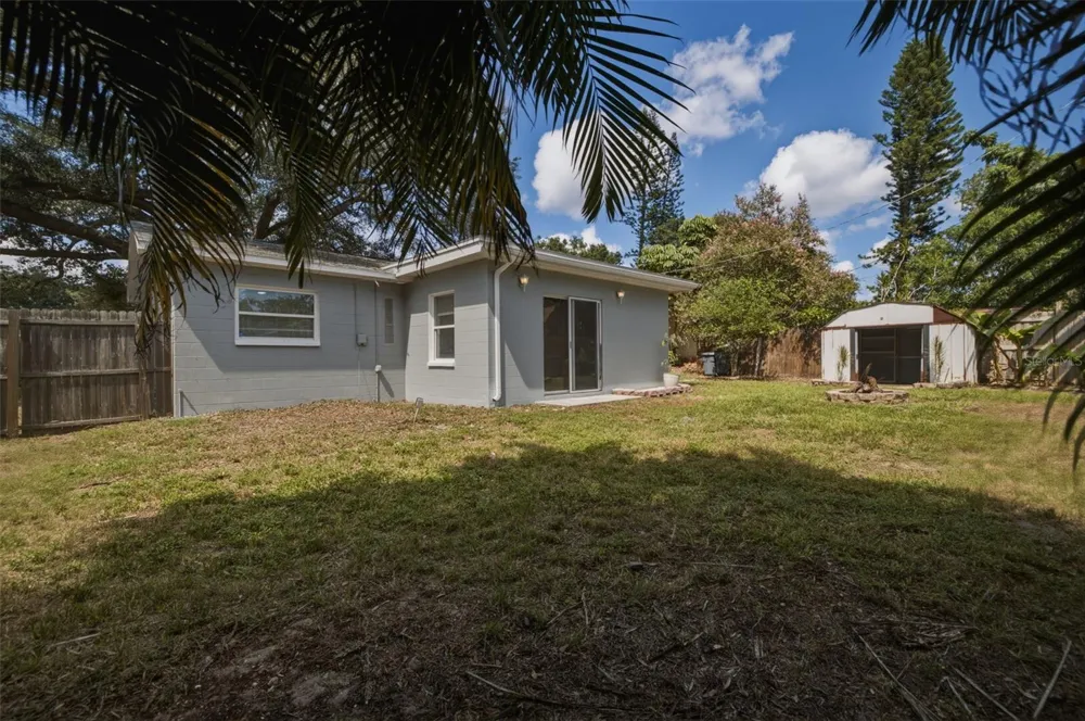 5392 44TH AVENUE St Petersburg, FL 33709