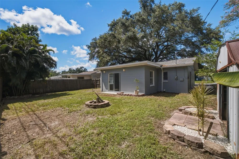 5392 44TH AVENUE St Petersburg, FL 33709