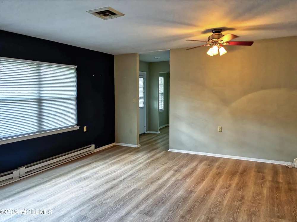 801 Balmoral Court Lakewood, NJ 08701