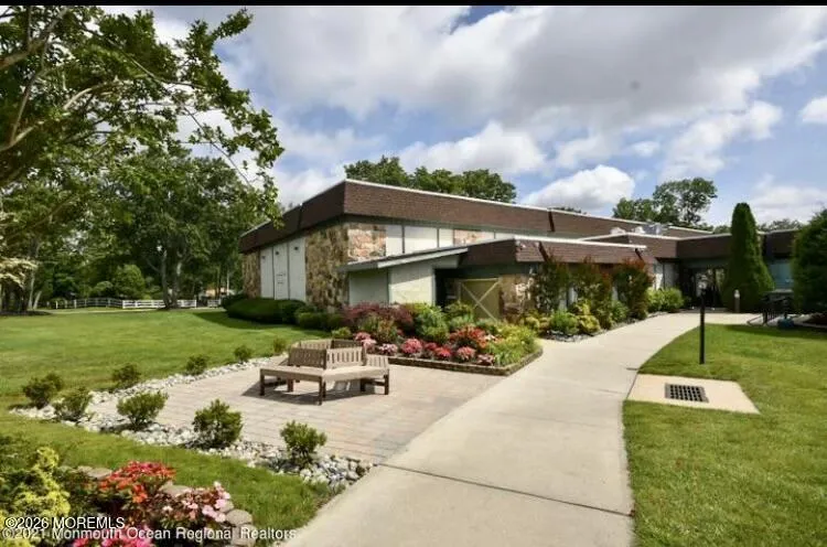 801 Balmoral Court Lakewood, NJ 08701