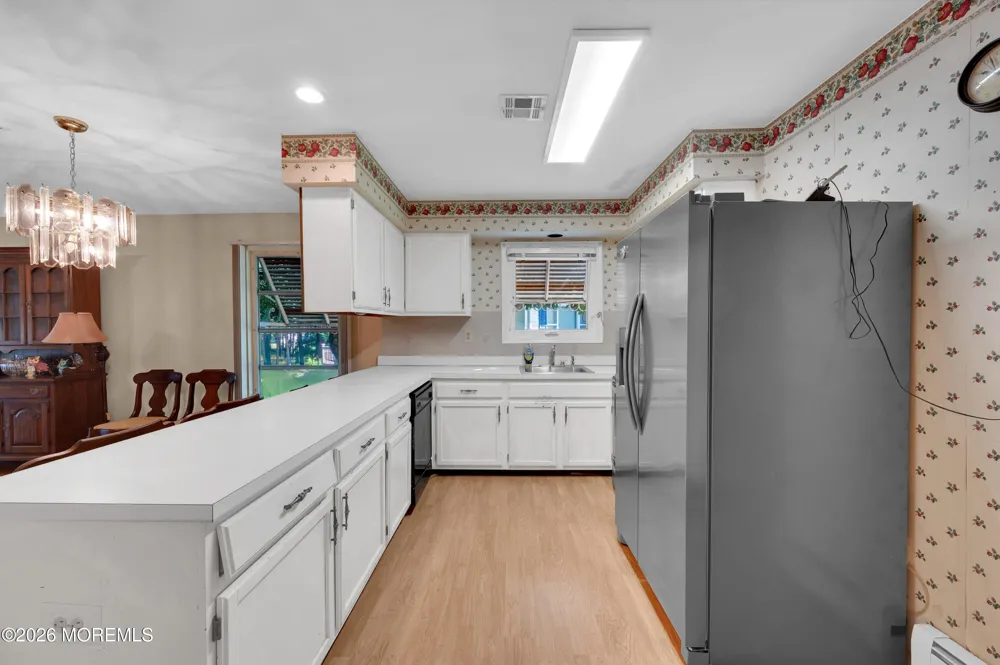 9 San Carlos Court Toms River, NJ 08757