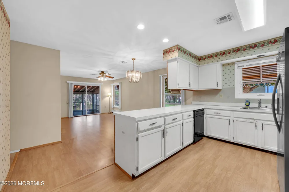 9 San Carlos Court Toms River, NJ 08757