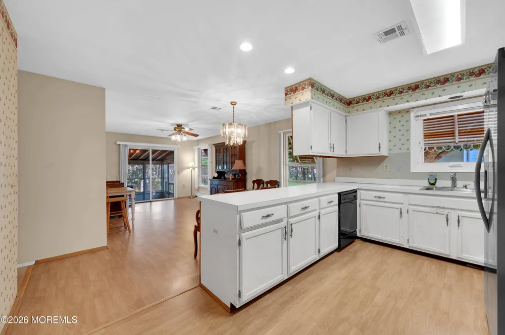 9 San Carlos Court Toms River, NJ 08757