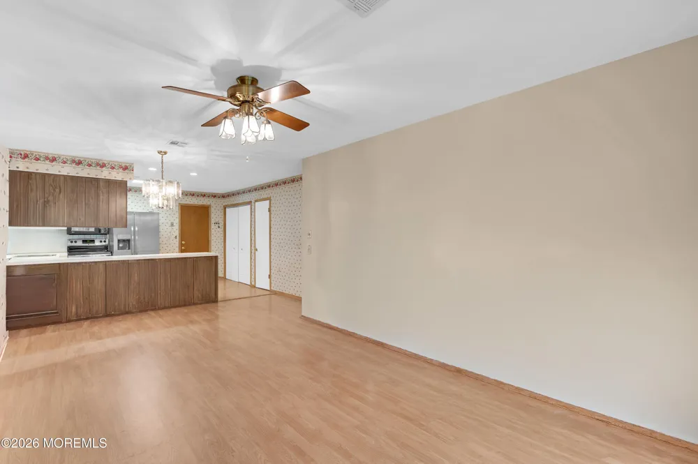 9 San Carlos Court Toms River, NJ 08757